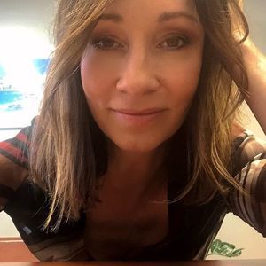 Meet your Posher, Leanne